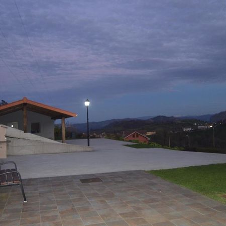 Apartamentos Rurales Penon Blanco Penerudes المظهر الخارجي الصورة