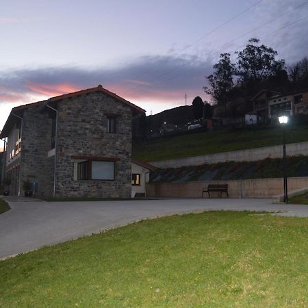 Apartamentos Rurales Penon Blanco Penerudes المظهر الخارجي الصورة