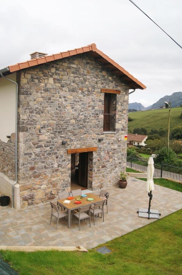 Apartamentos Rurales Penon Blanco Penerudes المظهر الخارجي الصورة